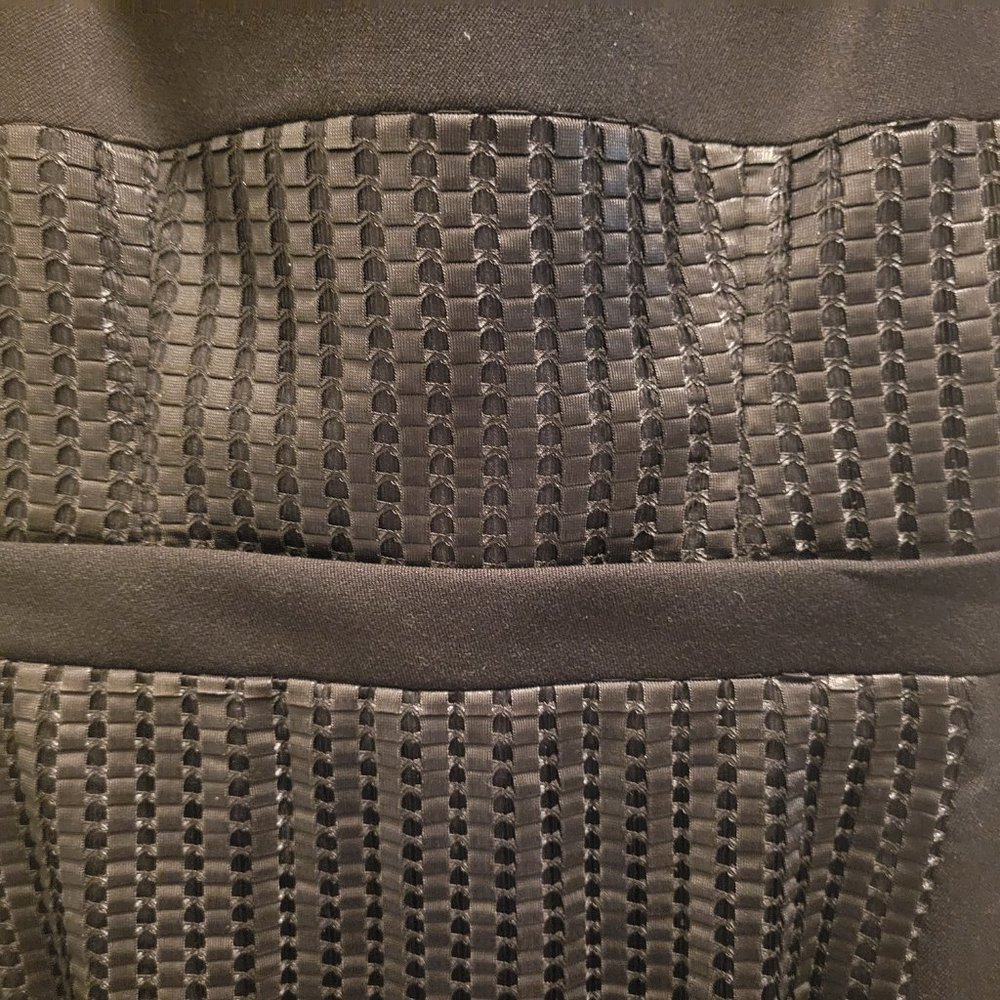 Dress - Picture 3 of 10